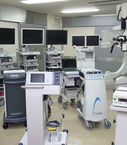 手術室の医療機器